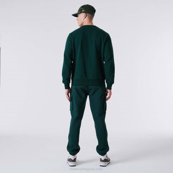 New Era Cargo donkergroene joggingbroek BT242590