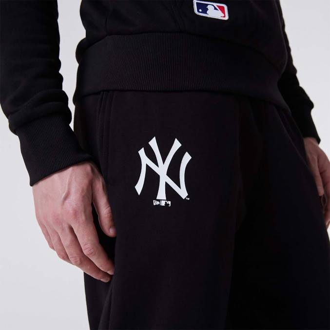New Era New York Yankees mlb teamlogo zwarte joggingbroek BT242612