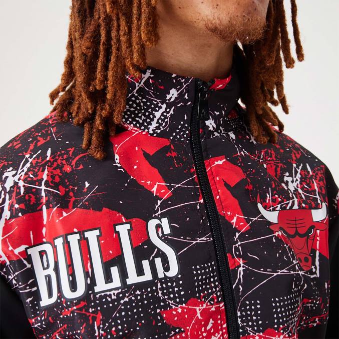 New Era chicago bulls nba zwart trainingsjack met all-over print BT242562