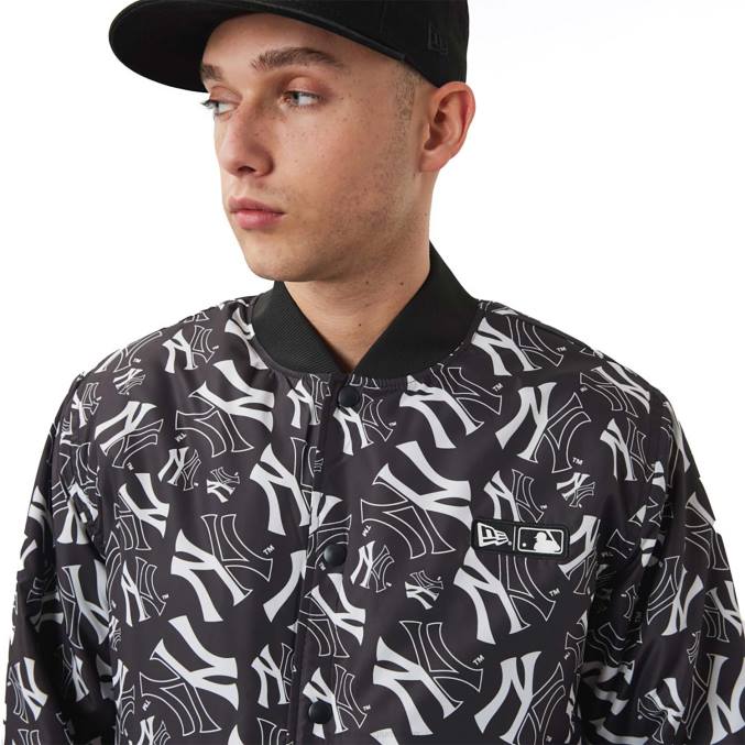 New Era zwart bomberjack met New York Yankees-logoprint BT242583