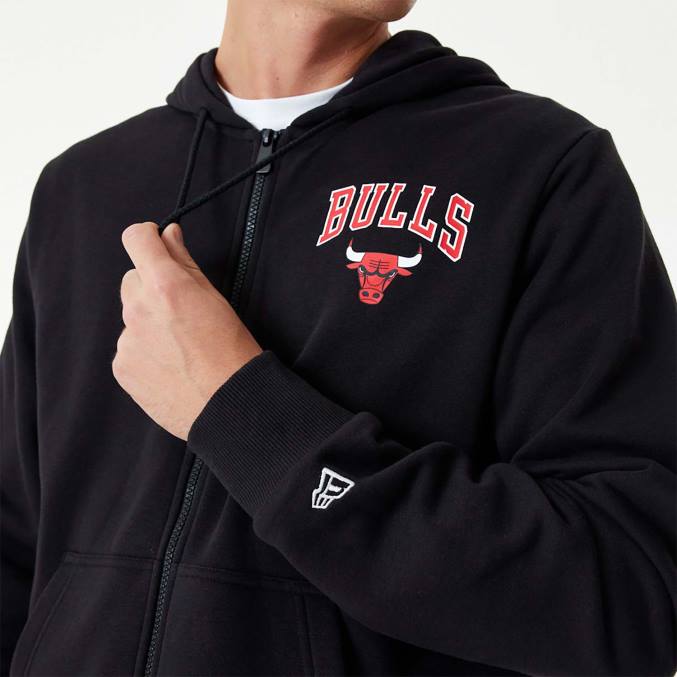 New Era chicago bulls nba essentials zwarte hoodie met volledige rits BT242680