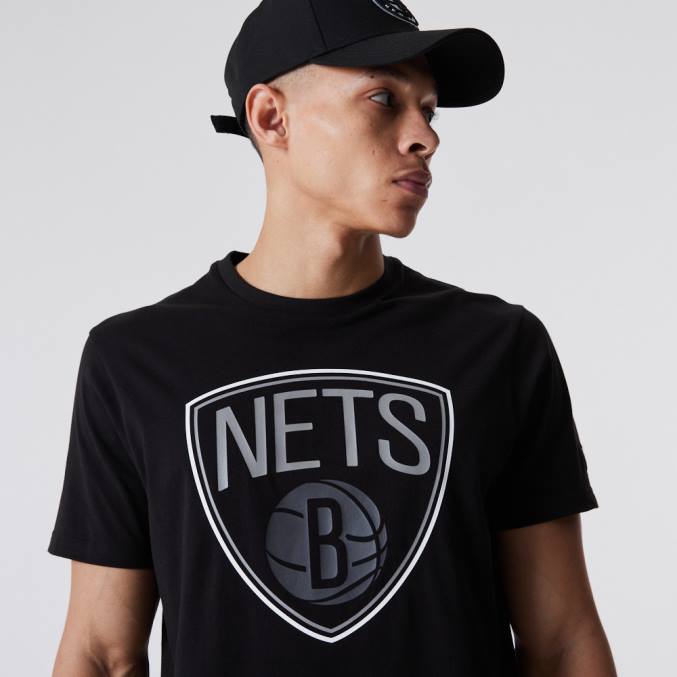 New Era Brooklyn Nets nba omtreklogo zwart t-shirt BT243124