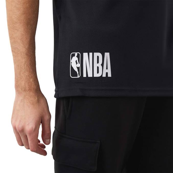 New Era Brooklyn Nets nba team logo zwart t-shirt BT242848