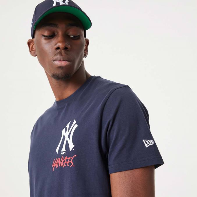 New Era New York Yankees mlb teamlogo grafisch marineblauw T-shirt BT243129
