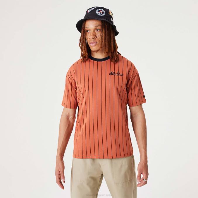 New Era krijtstreep medium bruin oversized t-shirt BT243108