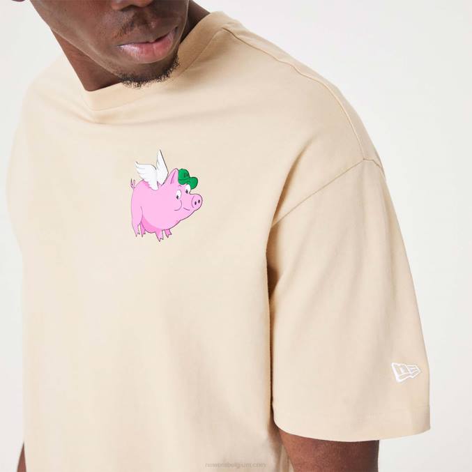 New Era lichtbeige oversized t-shirt met een geluksvarken BT243011