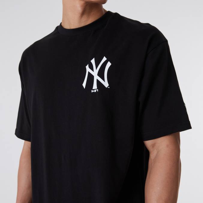 New Era new york yankees logo zwart t-shirt BT242945
