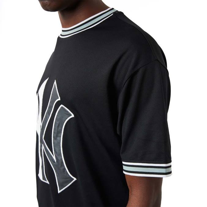 New Era new york yankees mlb teamlogo zwart t-shirt BT243142