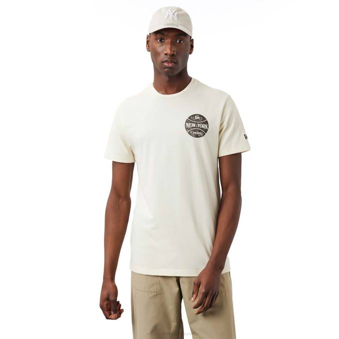 New Era off white t-shirt met balprint BT242976
