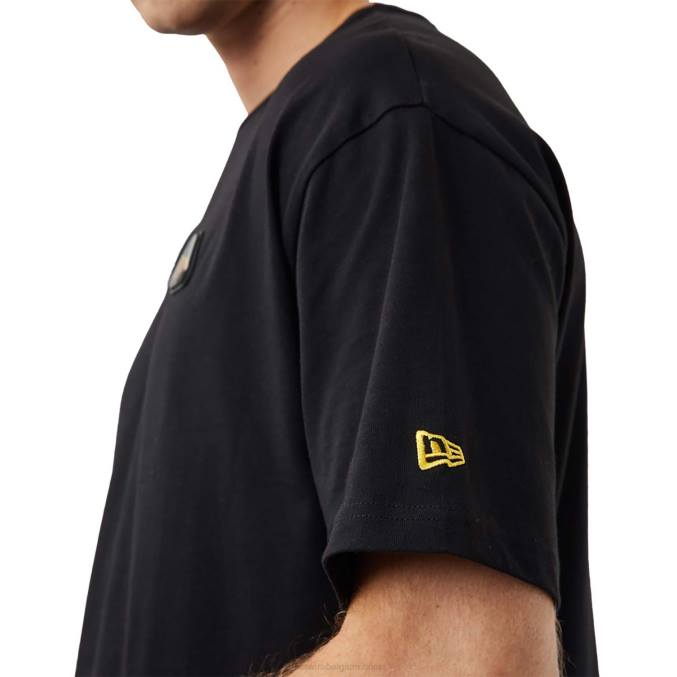 New Era zwart oversized T-shirt met rubberen patch BT242948